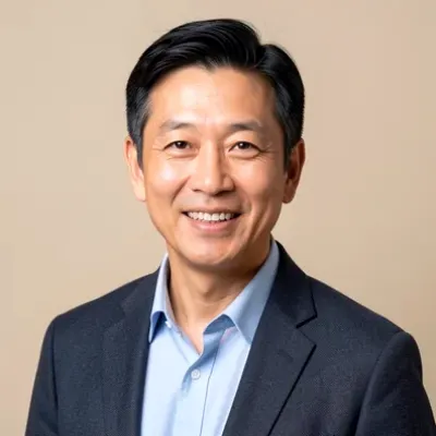 李伟